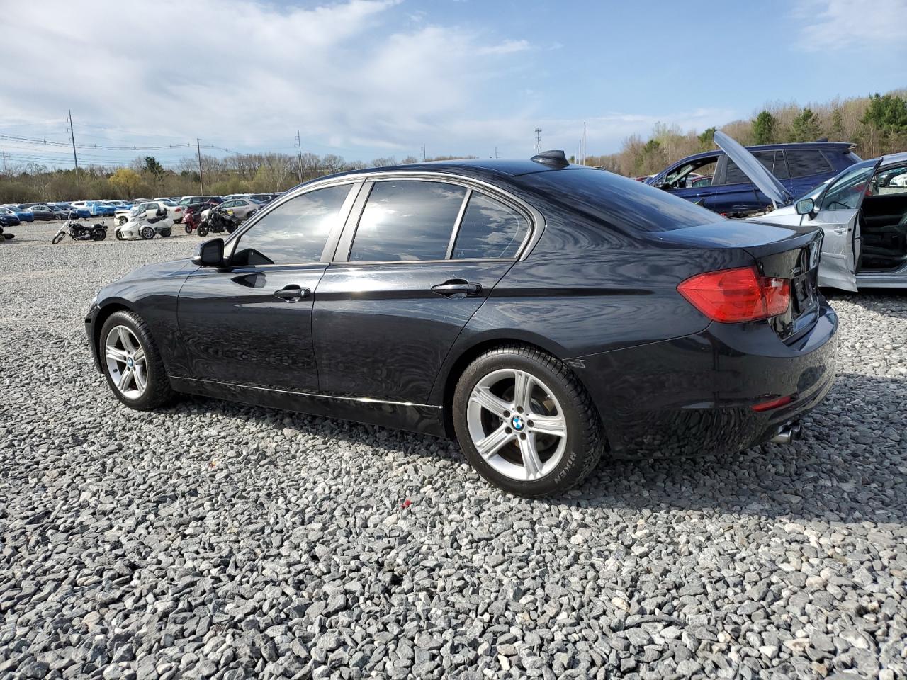 BMW 328 XI 2015