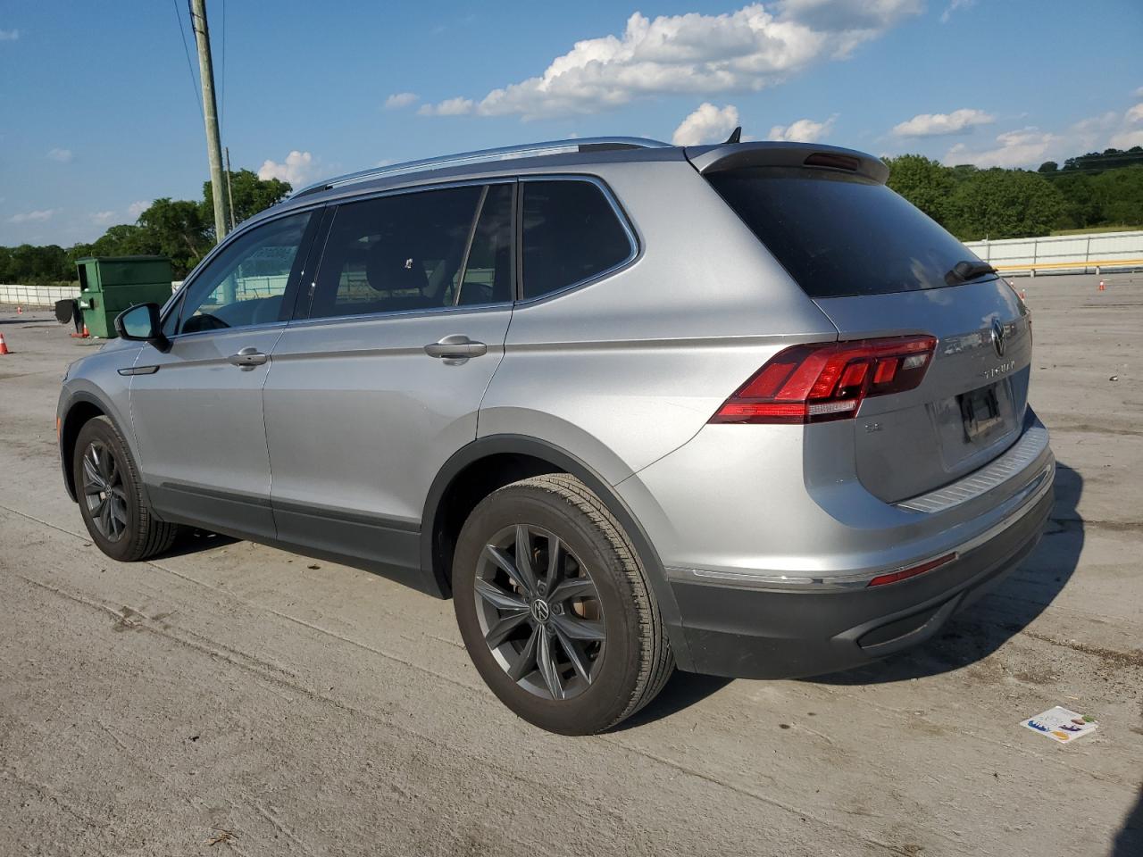 VOLKSWAGEN Tiguan 2022