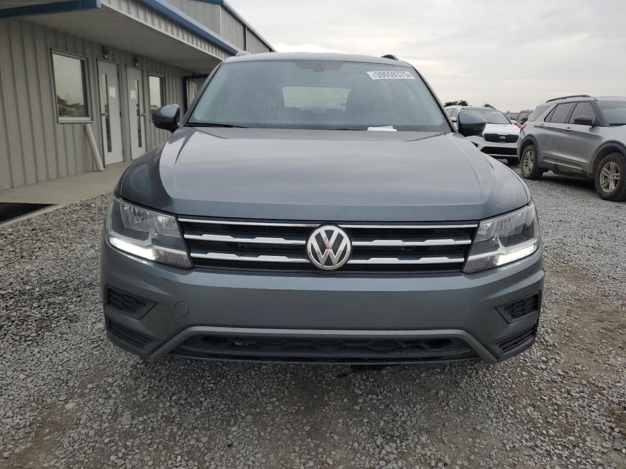 VOLKSWAGEN Tiguan SE 2020