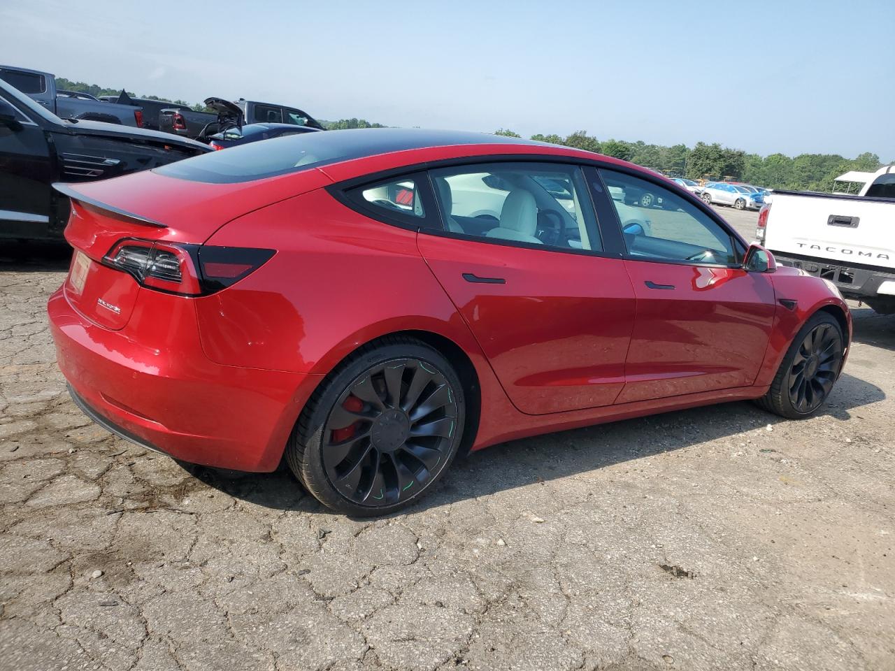 TESLA Model 3 2022