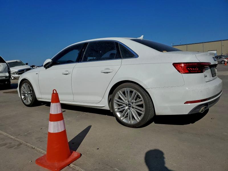 AUDI A4 2017