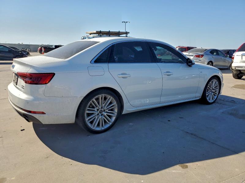 AUDI A4 2017