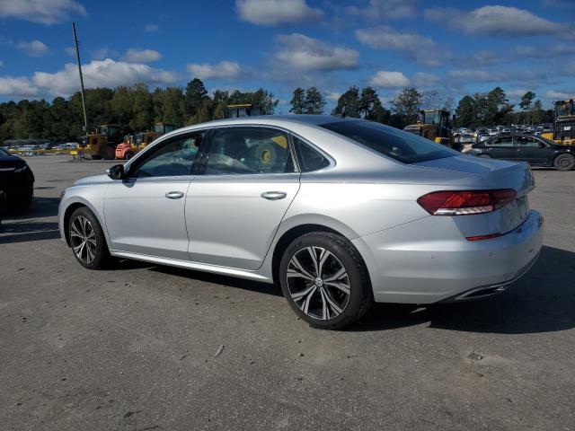 VOLKSWAGEN PASSAT 2020