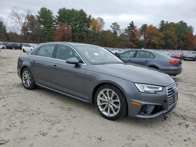 AUDI A4 2019