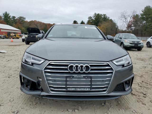 AUDI A4 2019