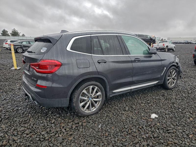 BMW X3 2021