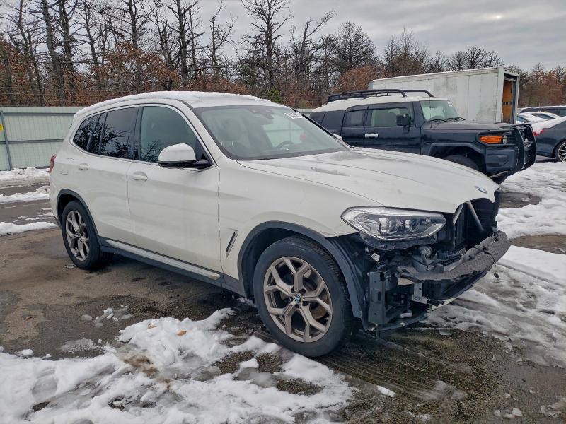 BMW X3 2021
