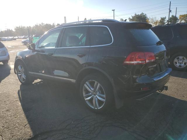 VOLKSWAGEN Touareg 2014