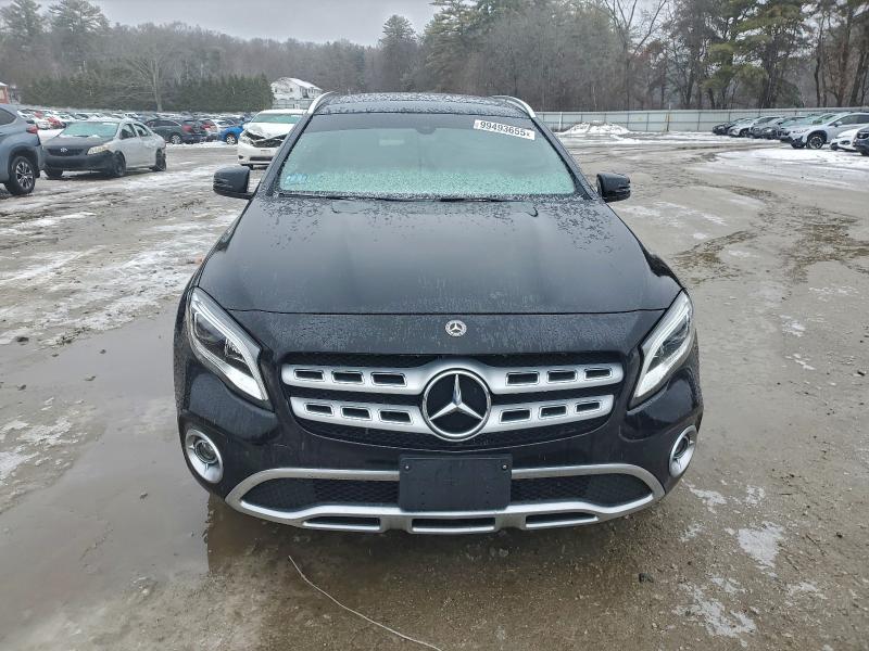 MERCEDES-BENZ GLA 250 2019