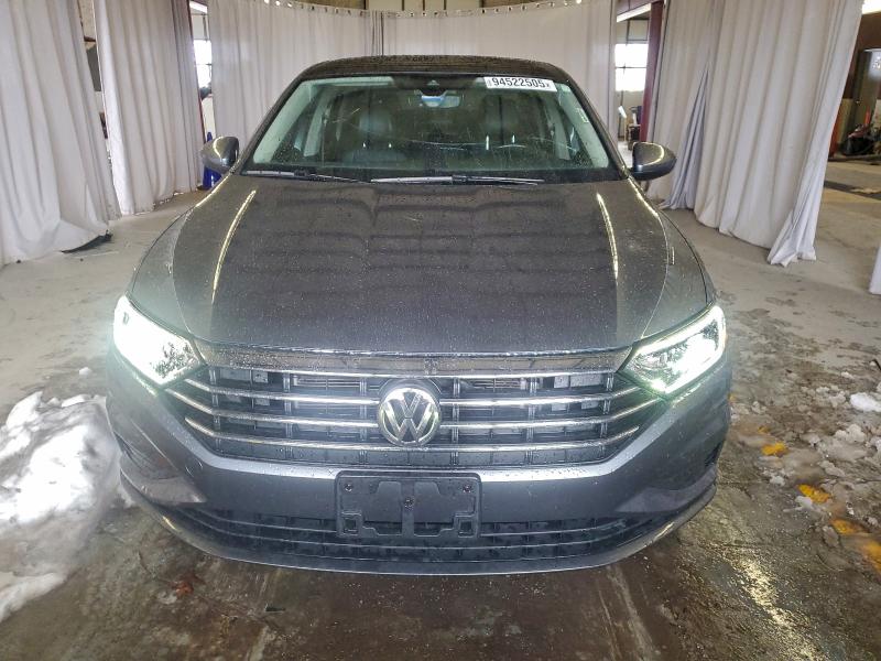 VOLKSWAGEN Jetta 2019