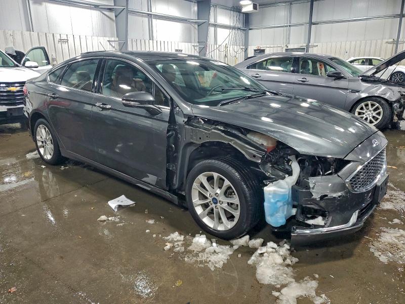 FORD Fusion 2019