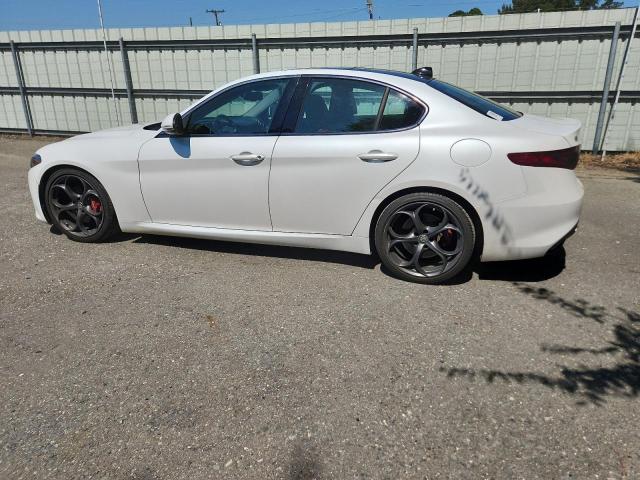 ALFA ROMEO Gulia 2017