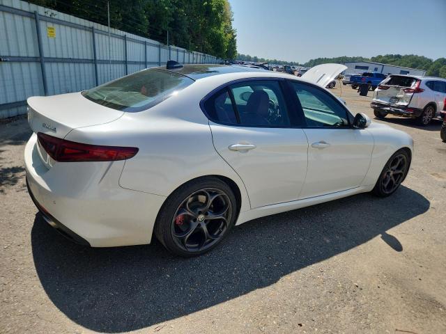ALFA ROMEO Gulia 2017