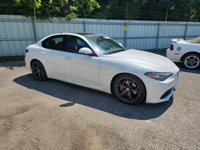 ALFA ROMEO Gulia 2017