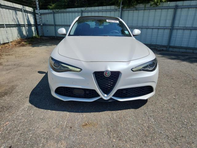 ALFA ROMEO Gulia 2017