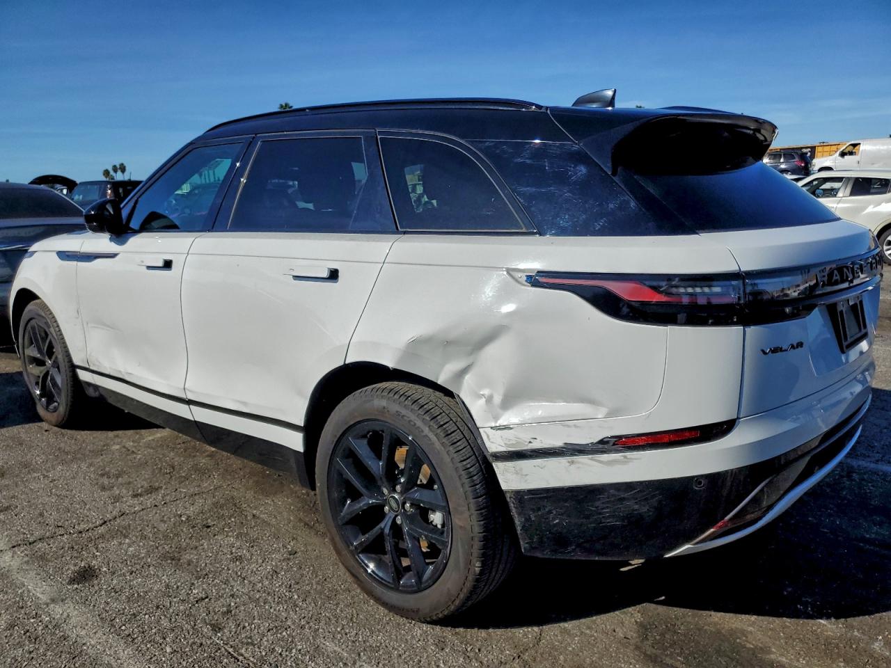 LAND ROVER Range Rover Velar Dynamic SE 2025