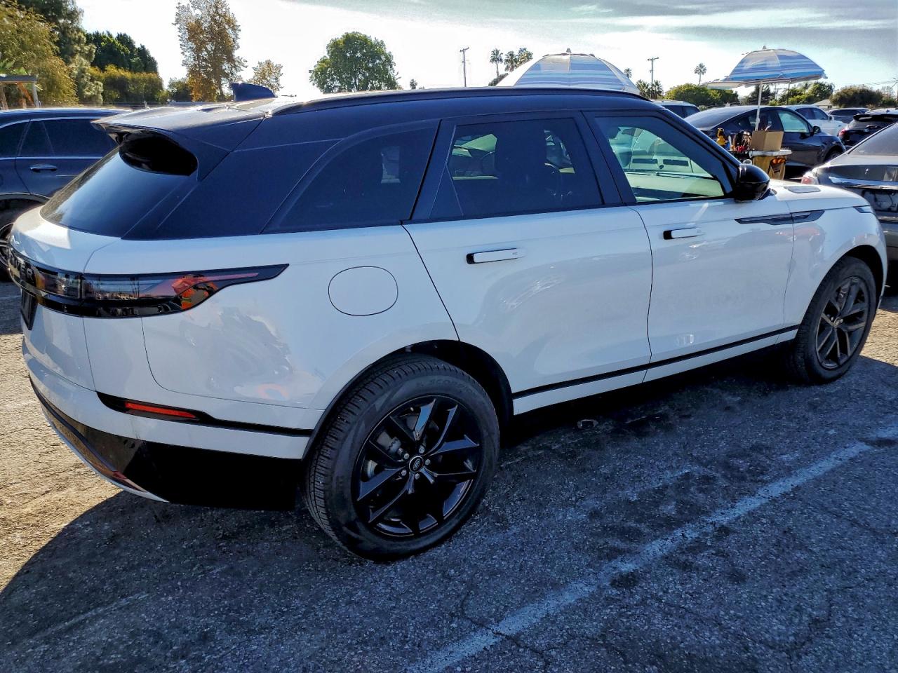 LAND ROVER Range Rover Velar Dynamic SE 2025