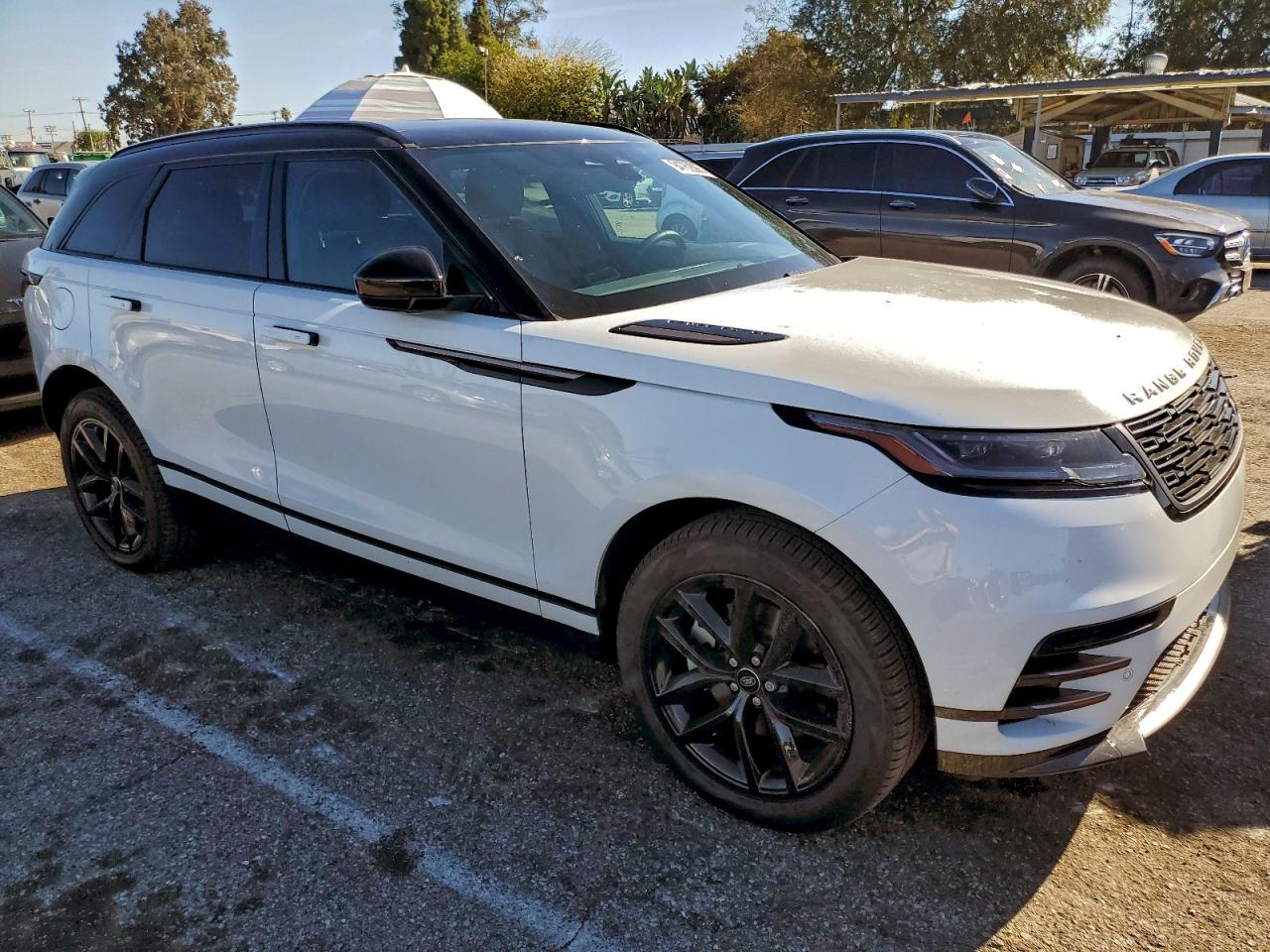 LAND ROVER Range Rover Velar Dynamic SE 2025