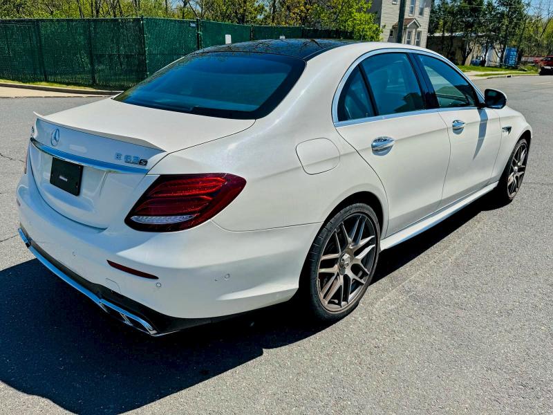 MERCEDES-BENZ E 63 AMG-S 2020