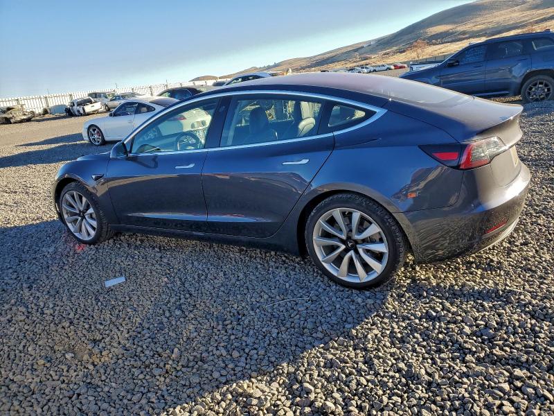 TESLA Model 3 2018