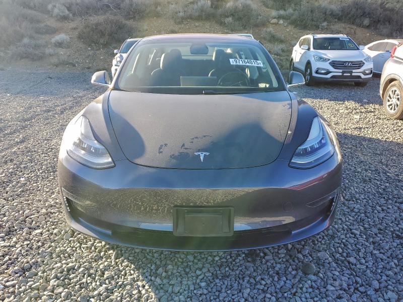 TESLA Model 3 2018
