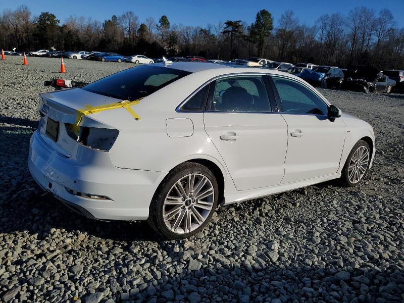 AUDI A3 Premium Plus 2017