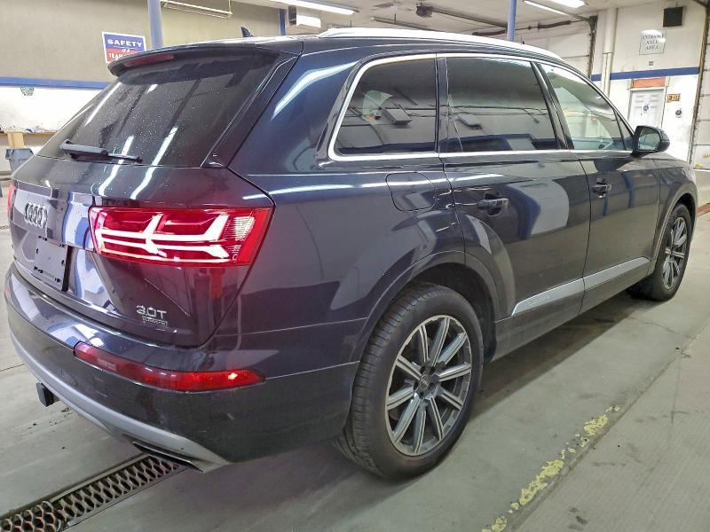 AUDI Q7 2018