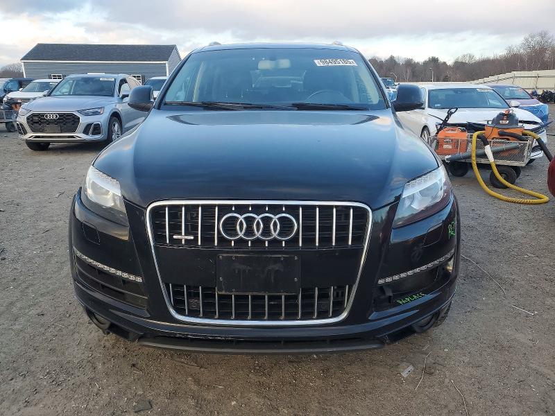 AUDI Q7 2015
