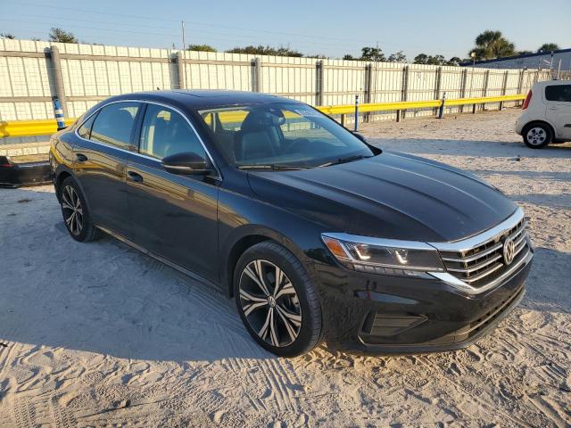 VOLKSWAGEN Passat SE 2021