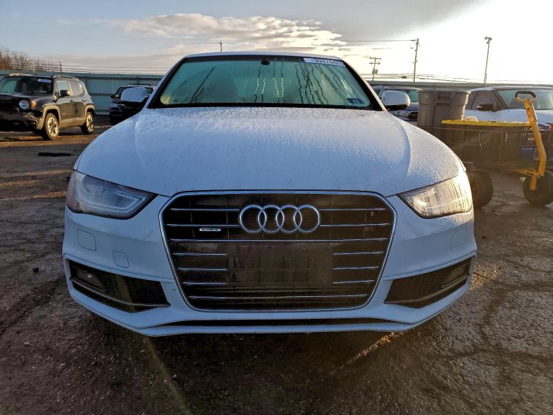 AUDI A4 Premium Plus 2014