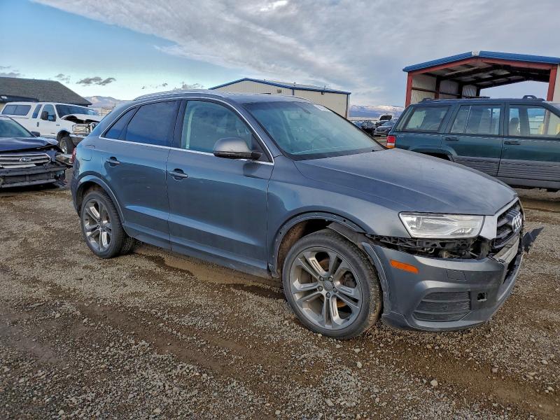 AUDI Q3 Premium Plus 2016