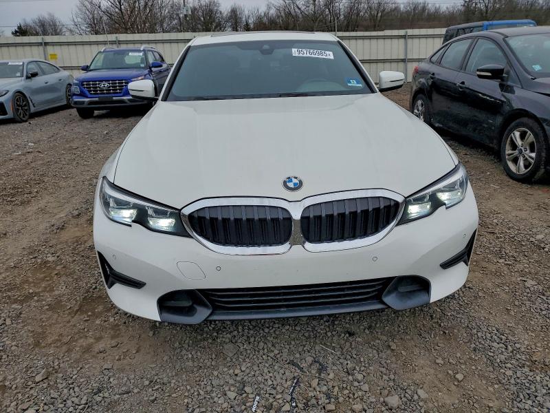 BMW 330XI 2020