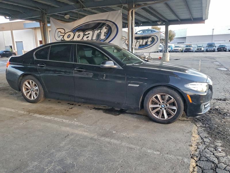 BMW 528I 2015