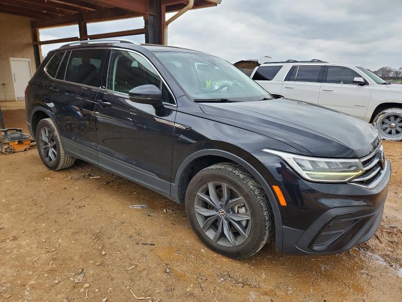 VOLKSWAGEN Tiguan SE 2022