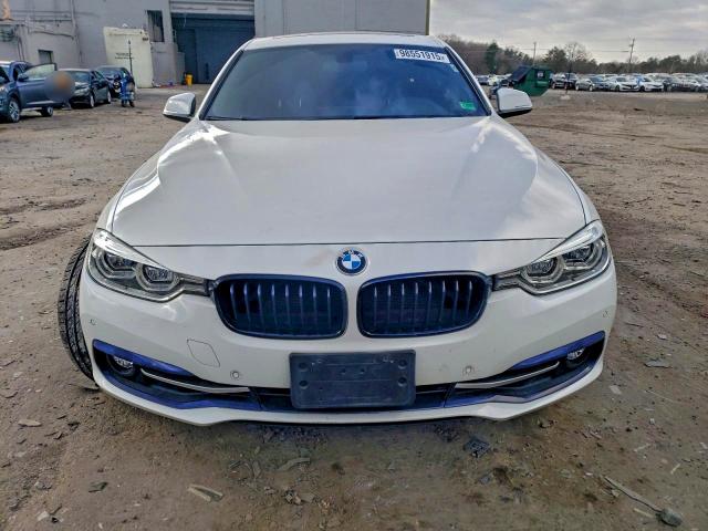 BMW 330XI 2017