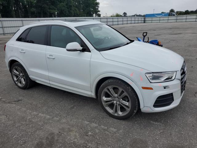 AUDI Q3 Premium Plus 2017