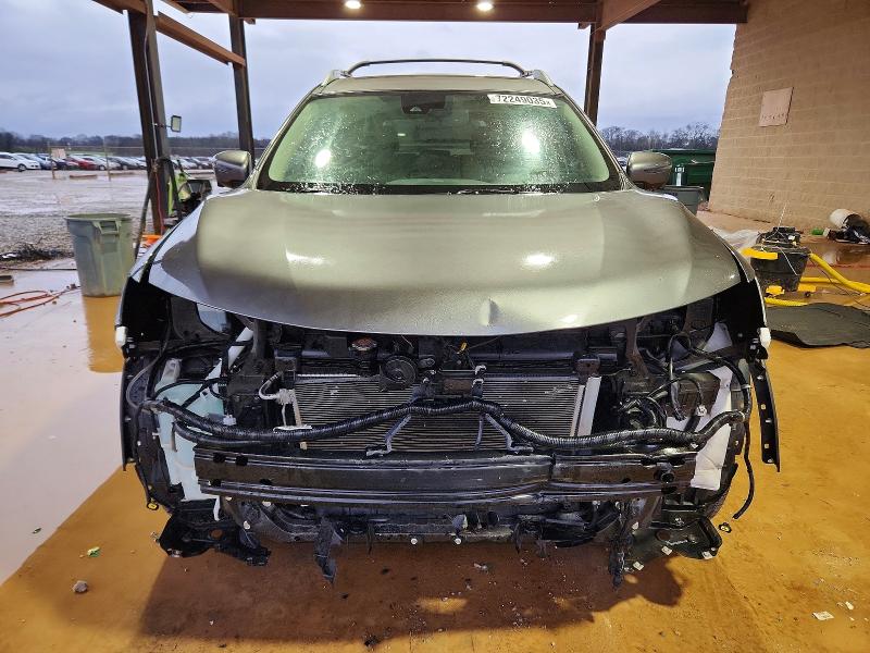 NISSAN Rogue S 2019