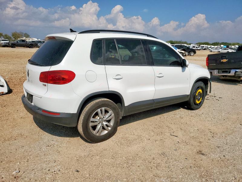 VOLKSWAGEN Tiguan S 2017