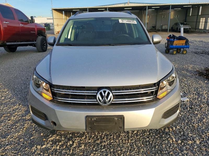 VOLKSWAGEN Tiguan S 2017