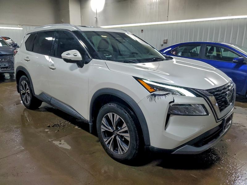 NISSAN Rogue 2021
