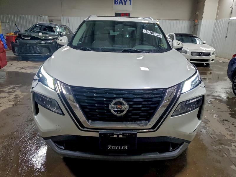 NISSAN Rogue 2021