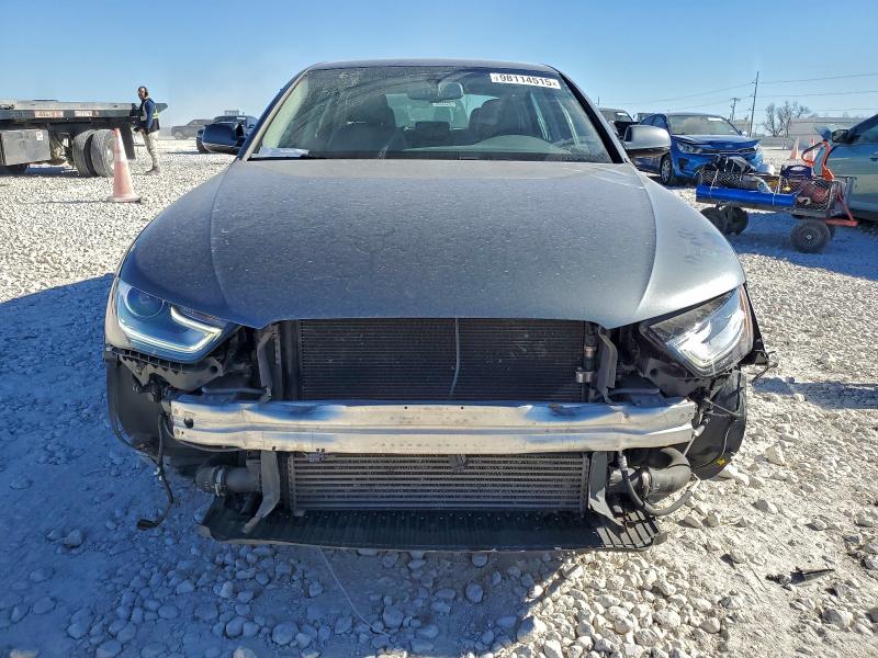 AUDI A4 2016