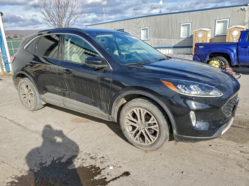 FORD Escape SEL 2020