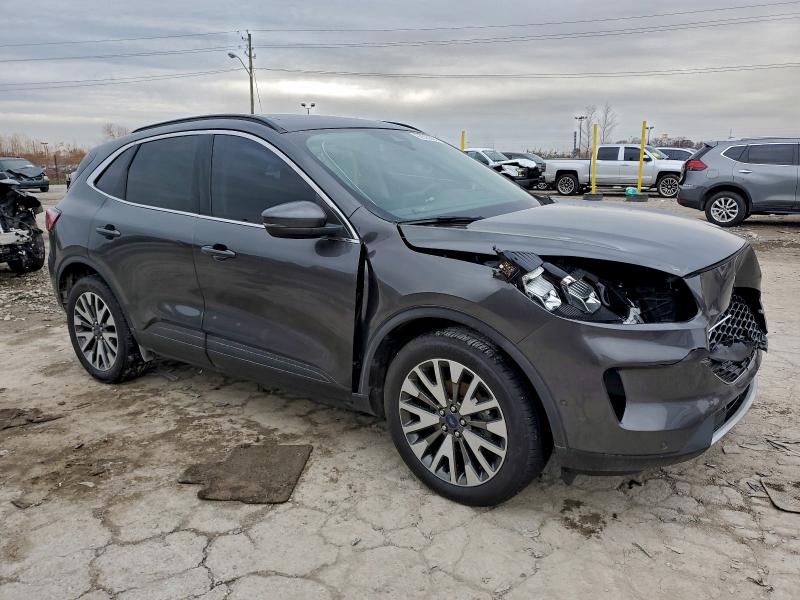FORD Escape Titanium 2020