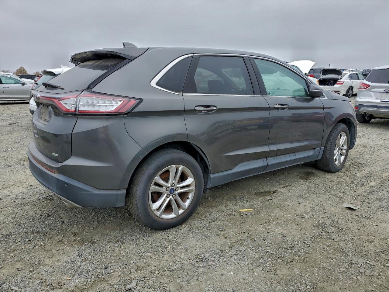 FORD EDGE TITANIUM 2016