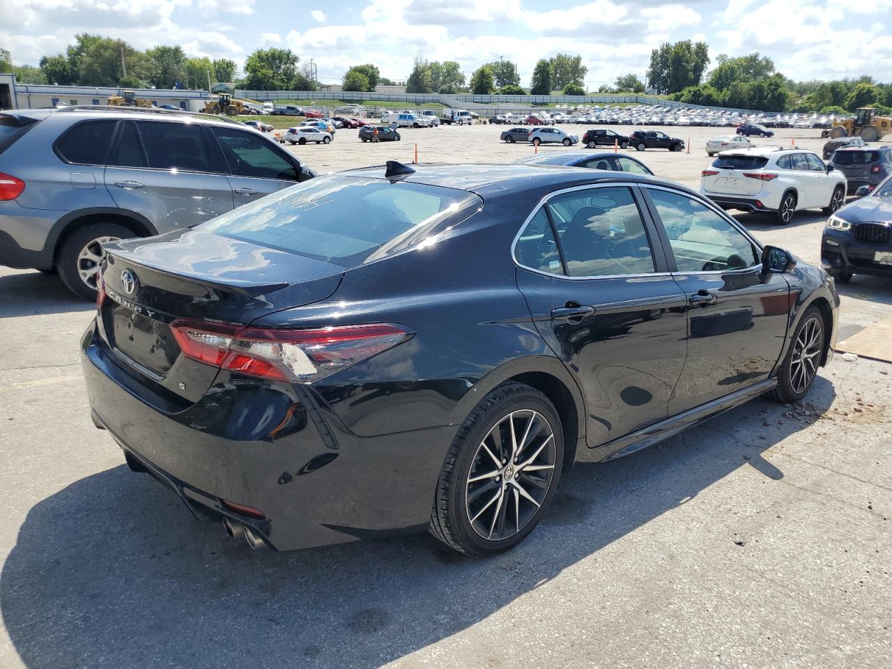 TOYOTA CAMRY SE NIGHT SHADE 2023