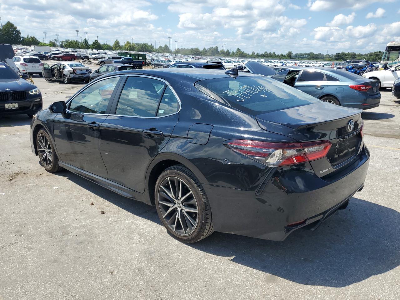 TOYOTA CAMRY SE NIGHT SHADE 2023