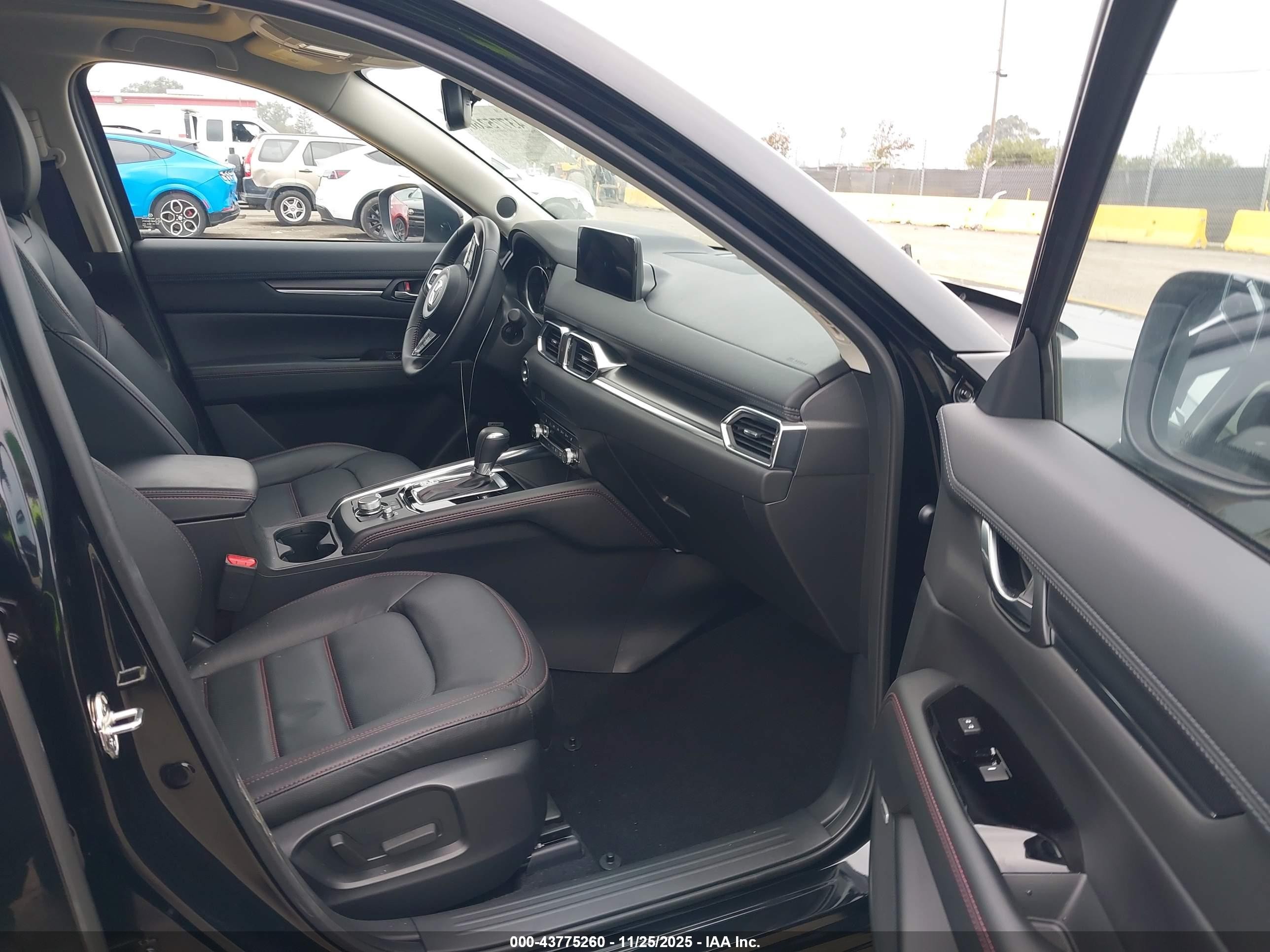MAZDA CX-5 2.5 S CARBON EDITION 2025