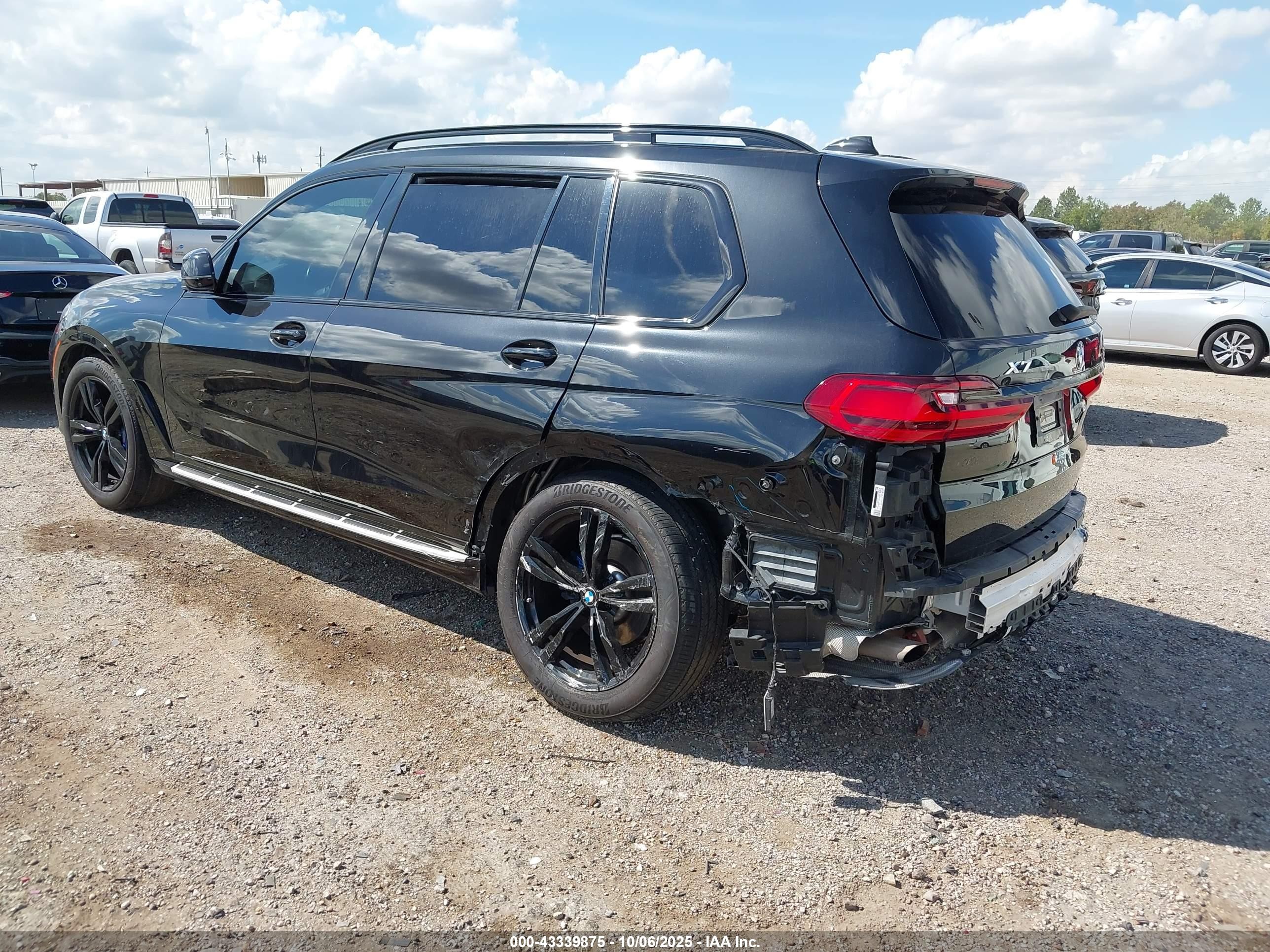 BMW X7 XDRIVE40I 2021