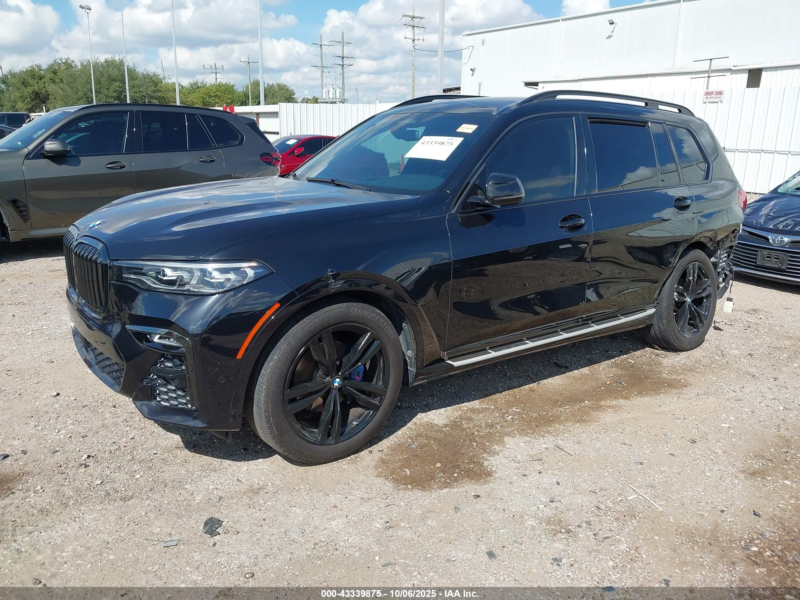 BMW X7 XDRIVE40I 2021